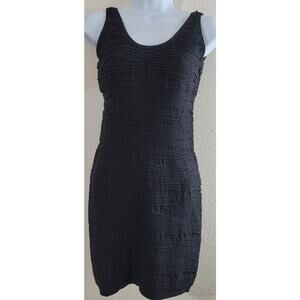 Two Hearts Black Ruched Sleeveless Mini Dress M / L Round Neck Form Fitting